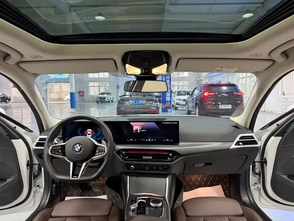 BMW 3 Series 2025 из CN, фото 10