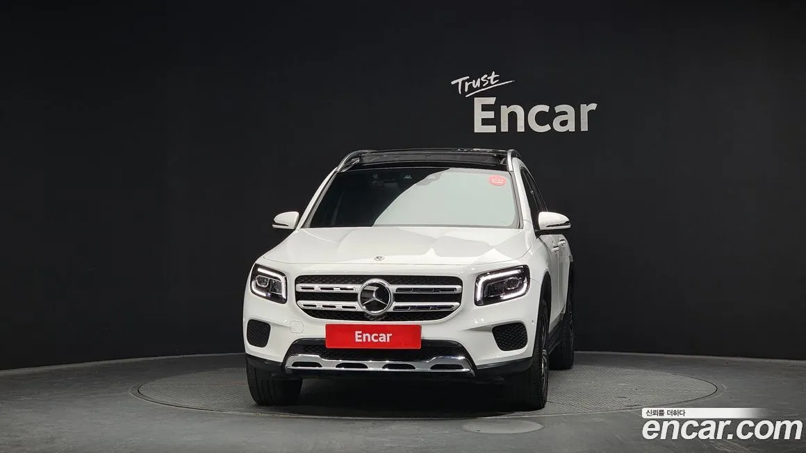 Mercedes-Benz GLB-Class — фото 4