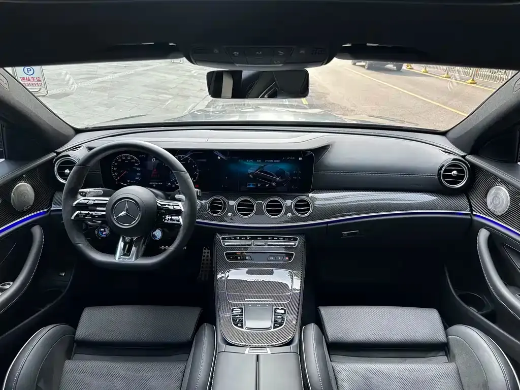 Mercedes-Benz E-Class AMG — фото 8