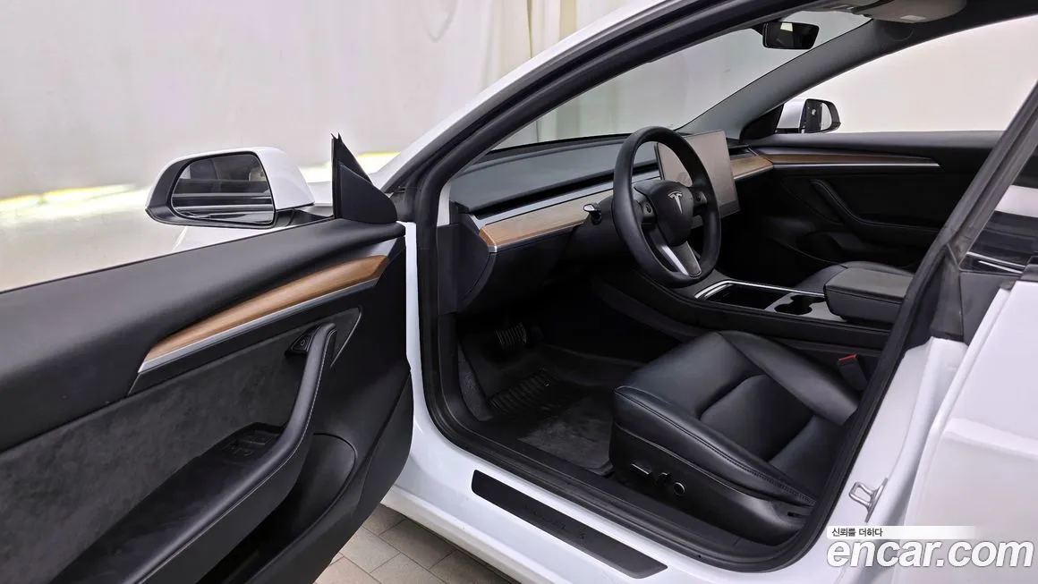 Tesla Model 3 2022 из KR, фото 4