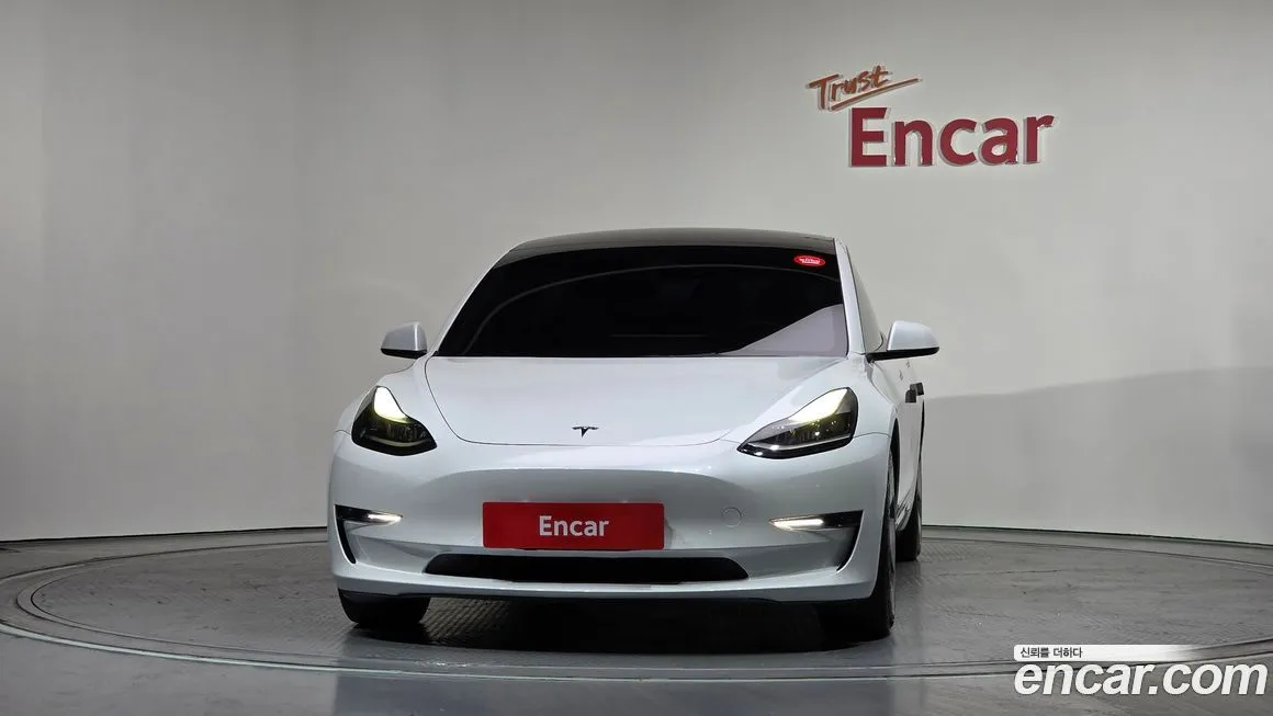 Tesla Model 3 2022 из KR, фото 2