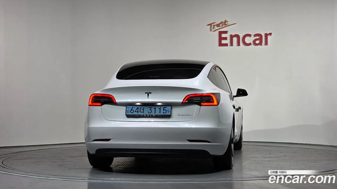 Tesla Model 3 2022 из KR, фото 7