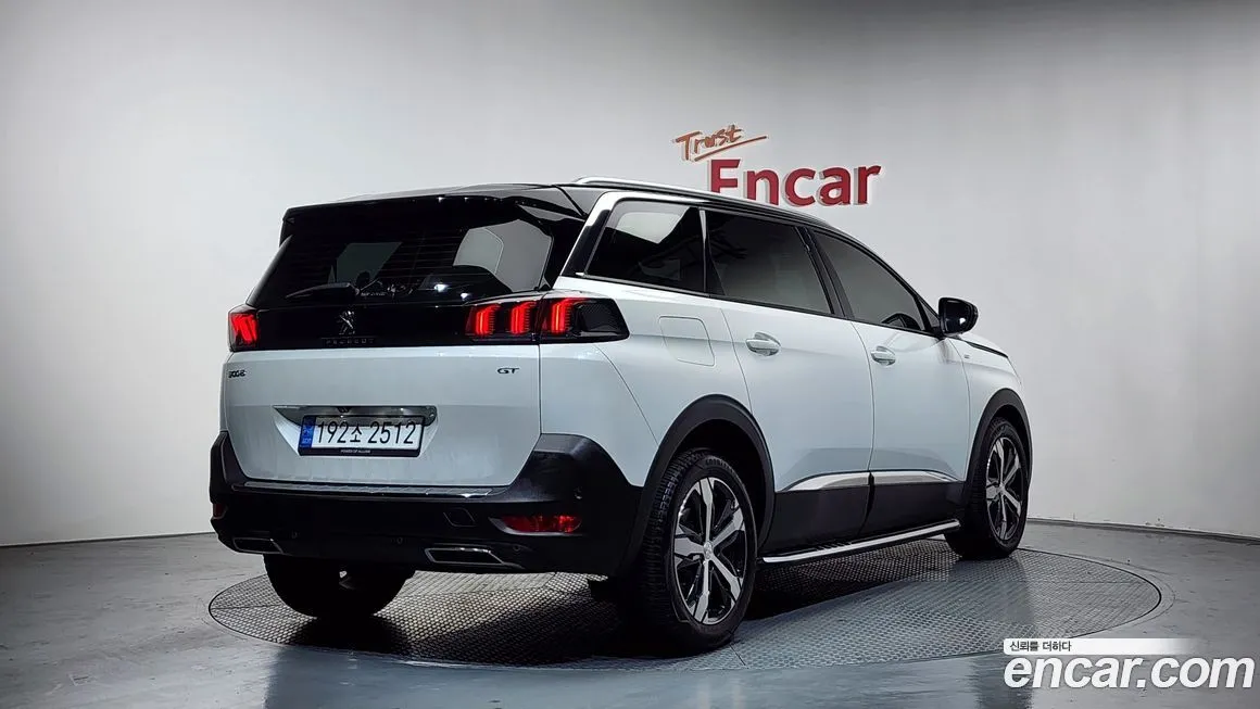 Peugeot 5008 2022 из KR, фото 7