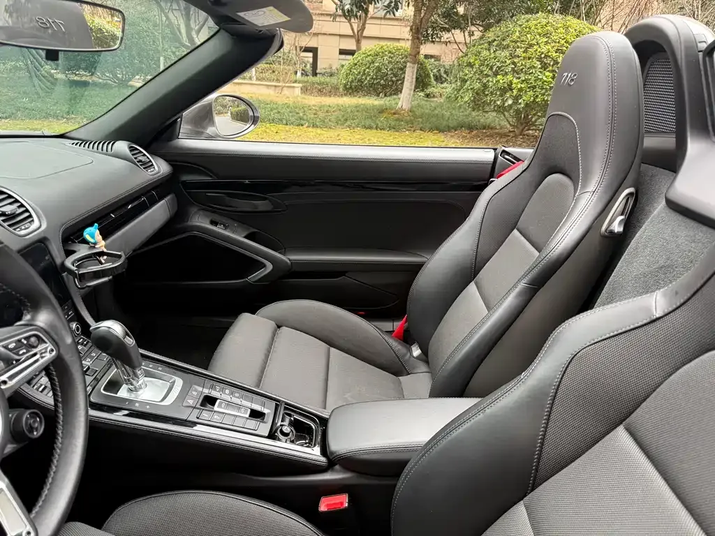 Porsche 718 2021 из CN, фото 4