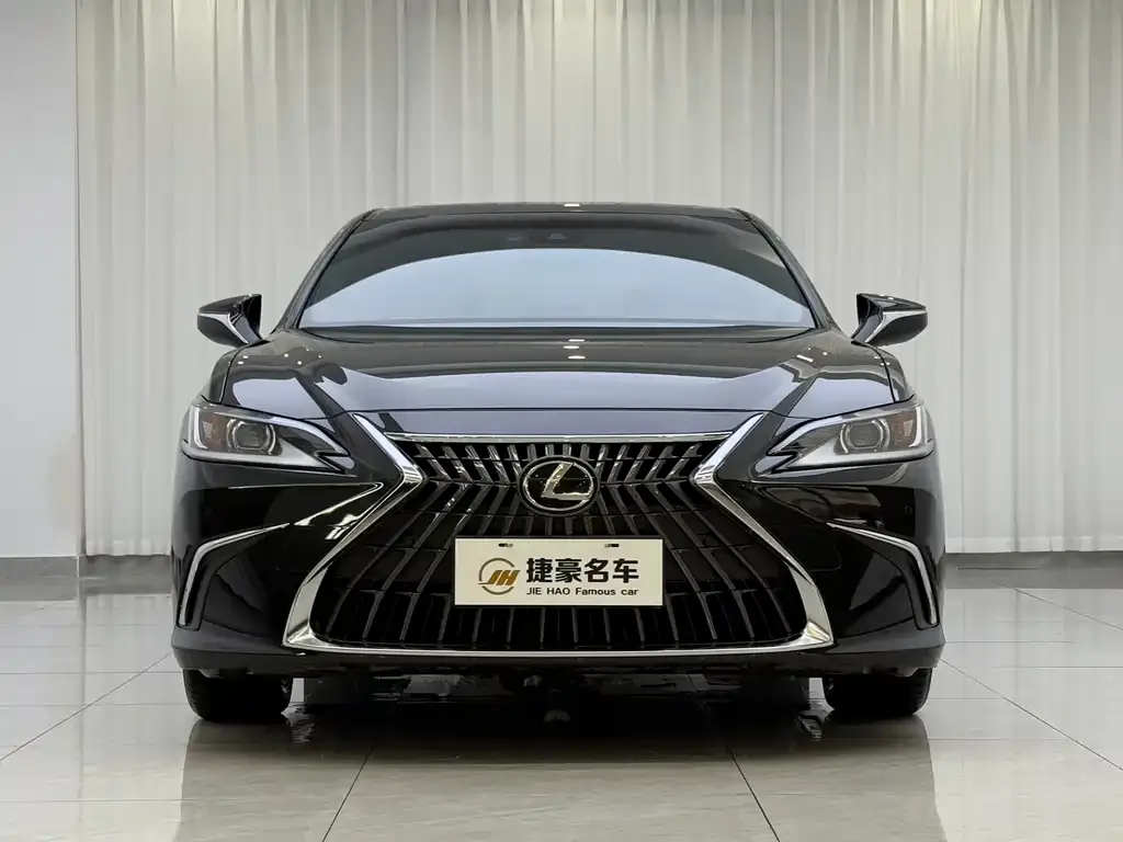 Lexus ES 2023 из CN, фото 7