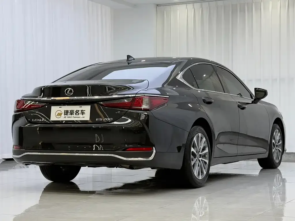 Lexus ES 2023 из CN, фото 8
