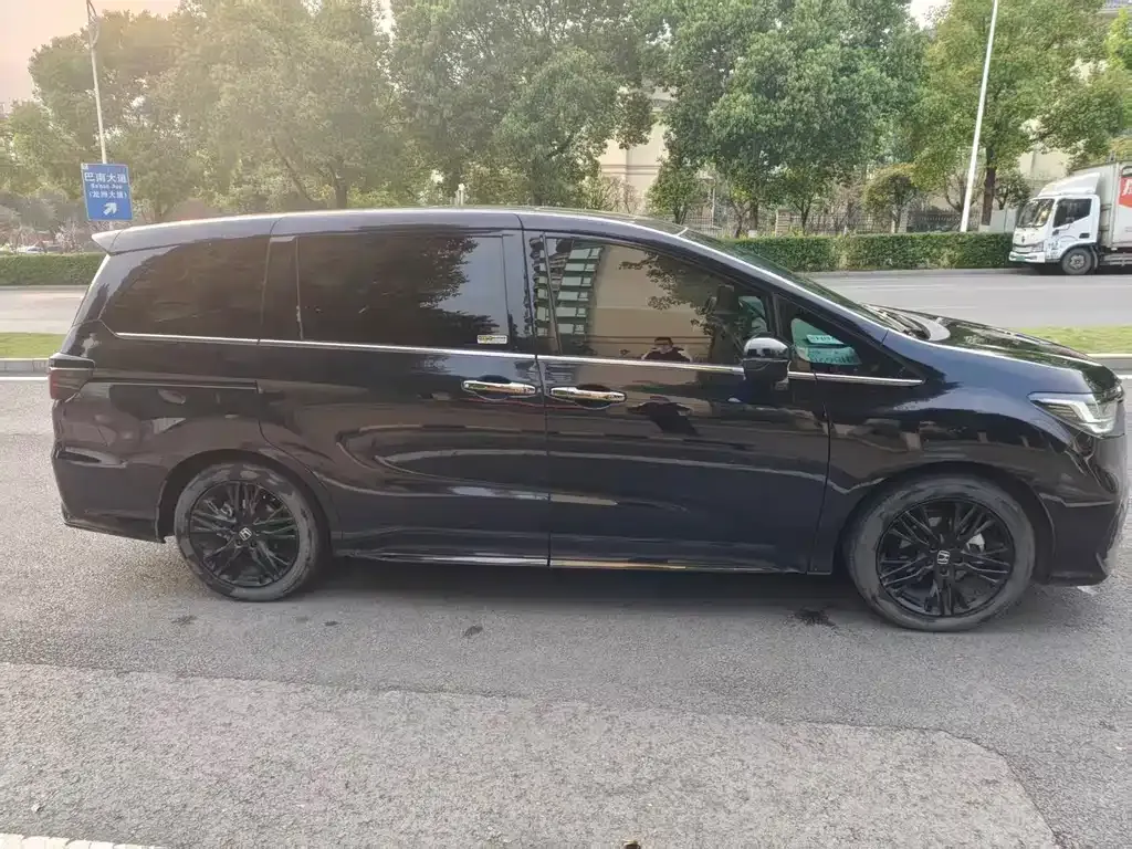 Honda Odyssey 2024 из CN, фото 2
