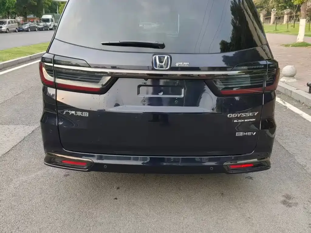 Honda Odyssey 2024 из CN, фото 4
