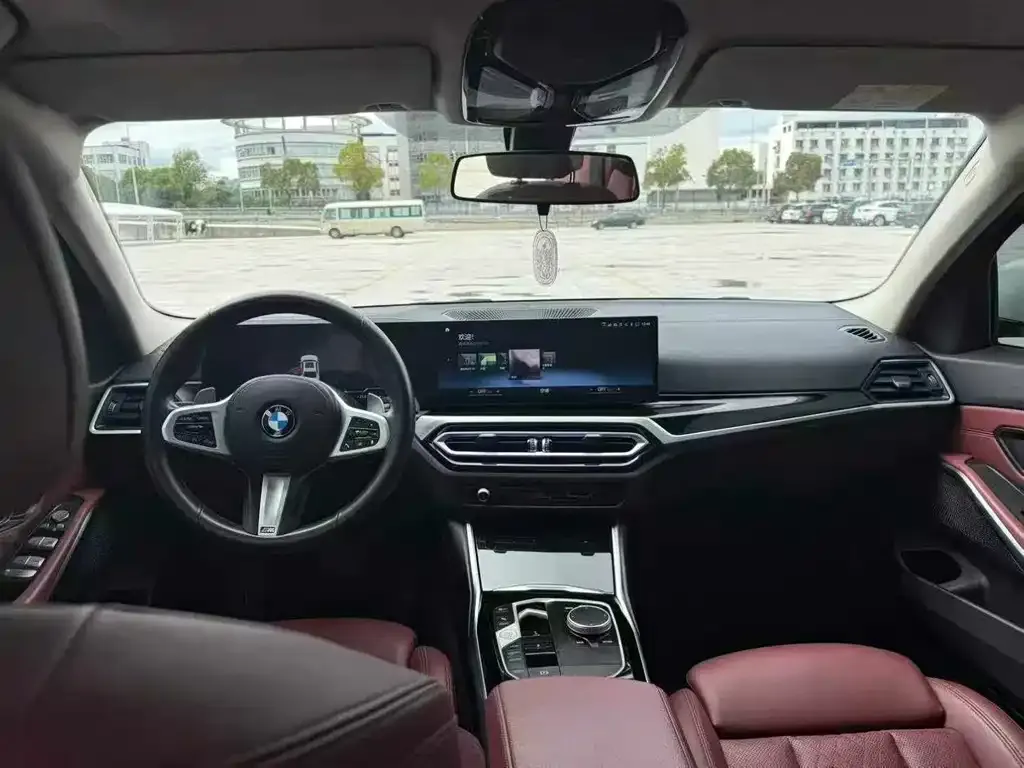 BMW 3 Series 2023 из CN, фото 7