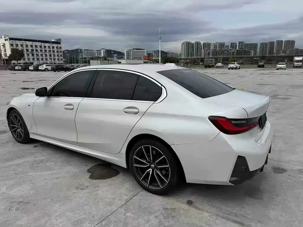 BMW 3 Series 2023 из CN, фото 5