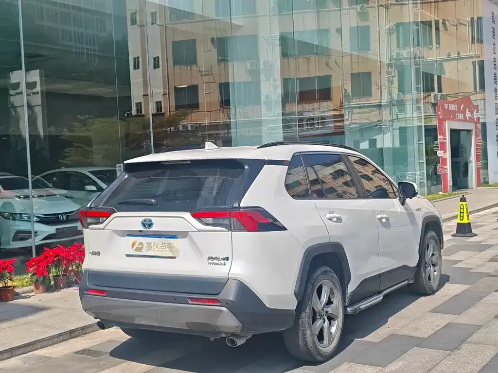 Toyota RAV4 2022 из CN, фото 7