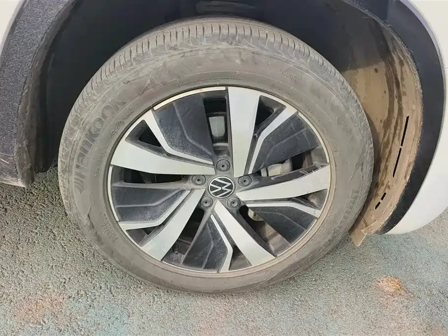 Volkswagen GTE PHEV 2023 из CN, фото 6