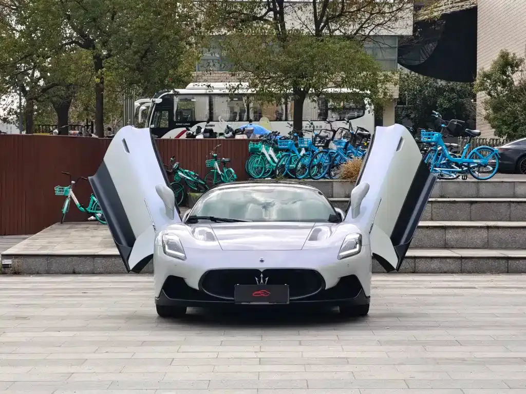 Maserati MC20 2023 из CN, фото 3