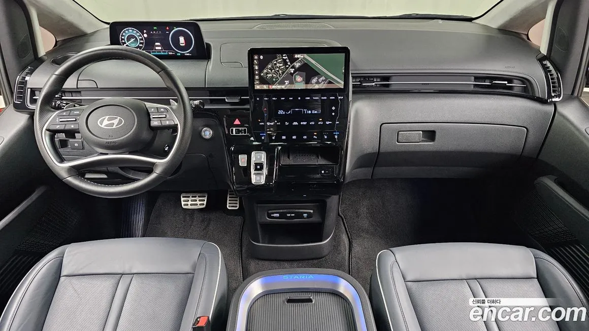 Hyundai Staria — фото 3