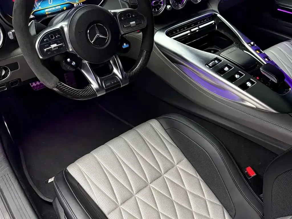 Mercedes-Benz AMG GT — фото 8