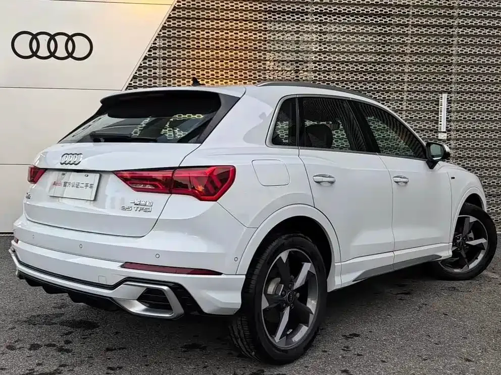 Audi Q3 — фото 5