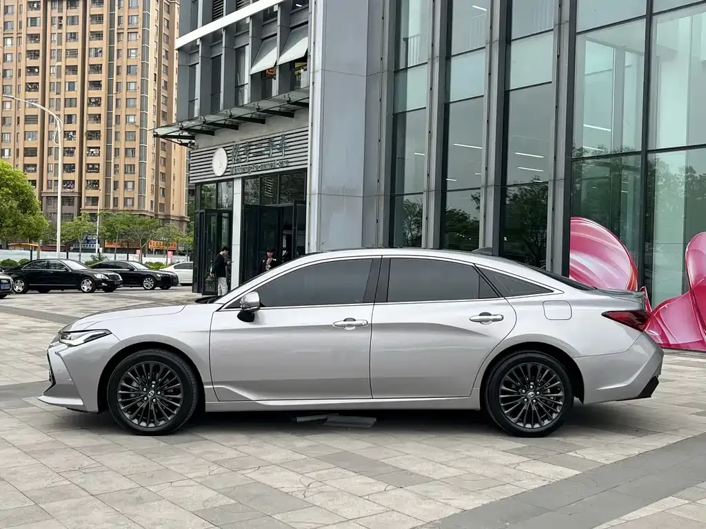 Toyota Avalon 2022 из CN, фото 5