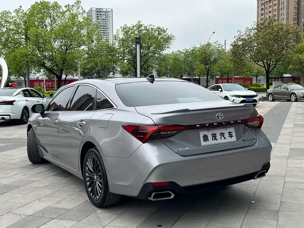 Toyota Avalon 2022 из CN, фото 6