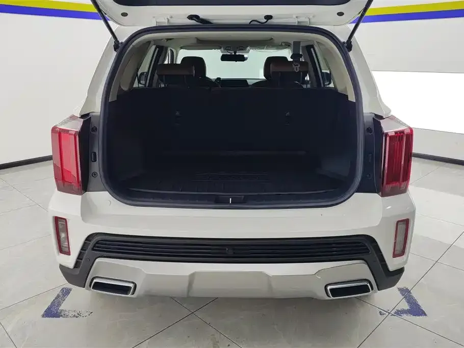 Kia Sportage 2024 из CN, фото 8