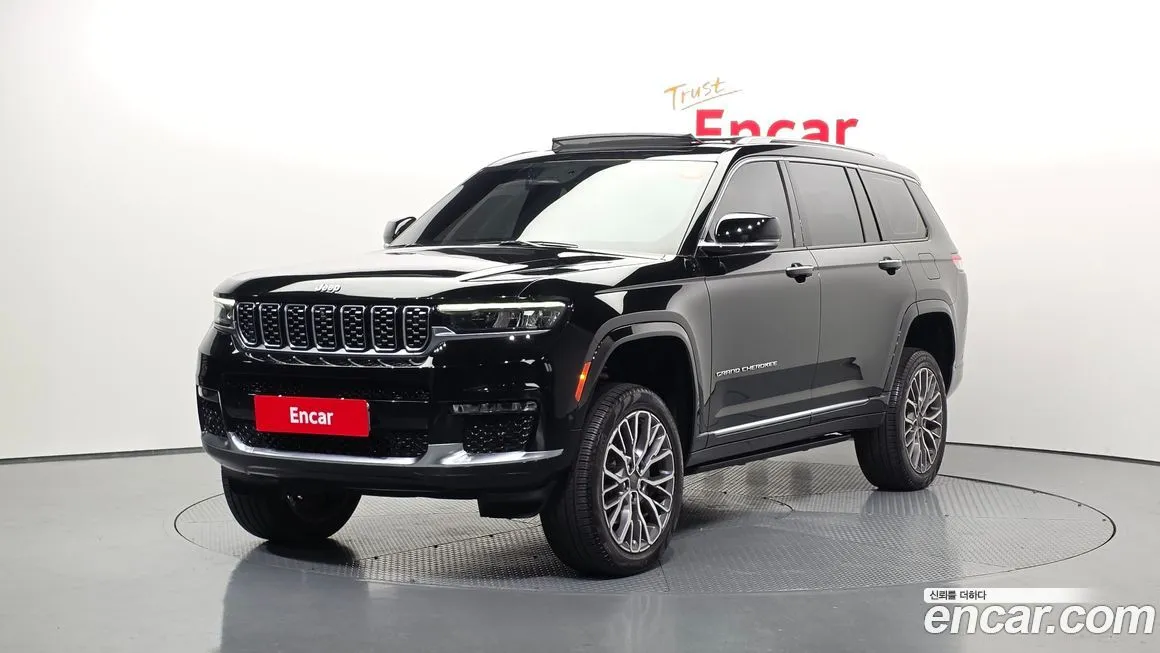 Jeep Cherokee — фото 1