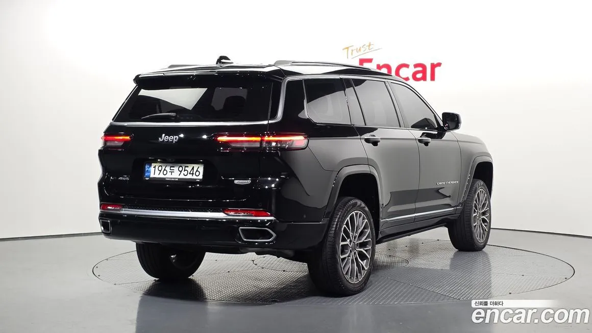 Jeep Cherokee — фото 8