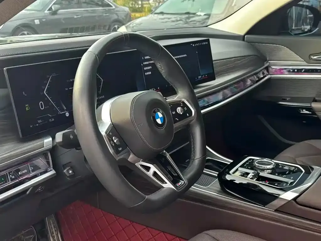 BMW 7 Series 2024 из CN, фото 7