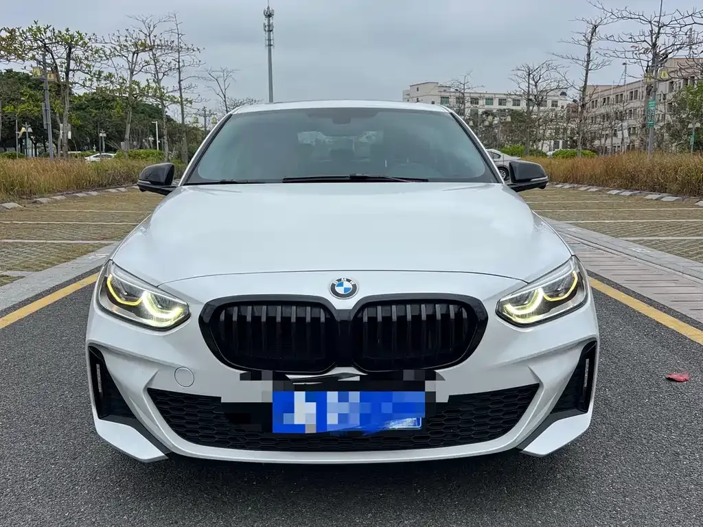 BMW 1 Series 2021 из CN, фото 4