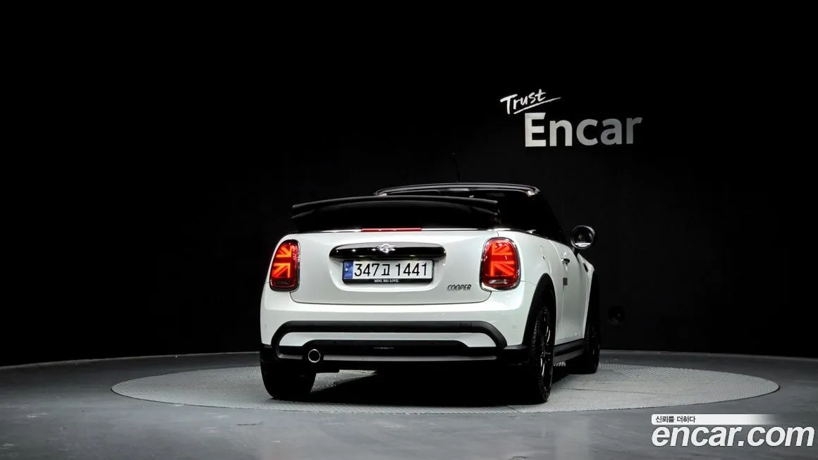 Mini Cooper Convertible — фото 7