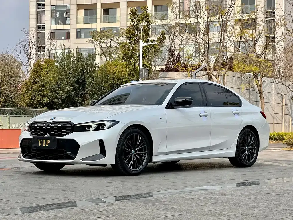 BMW 3 Series — фото 1