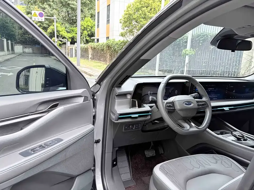 Ford Edge 2024 из CN, фото 8