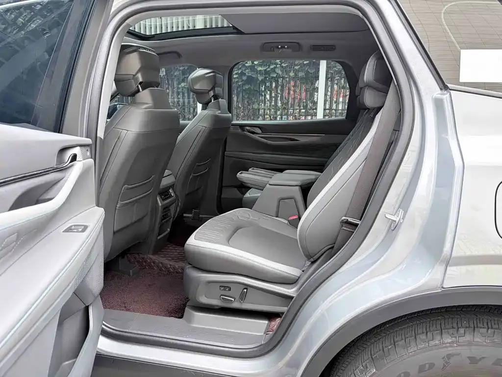 Ford Edge 2024 из CN, фото 10