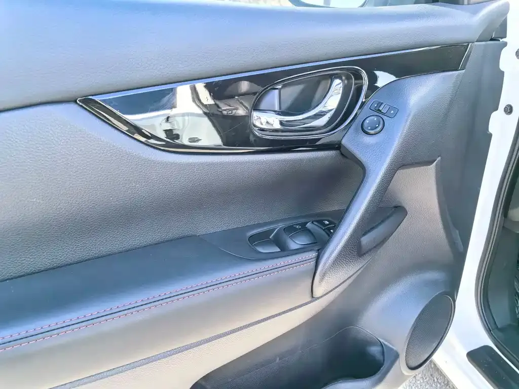 Nissan Qashqai 2023 из CN, фото 10