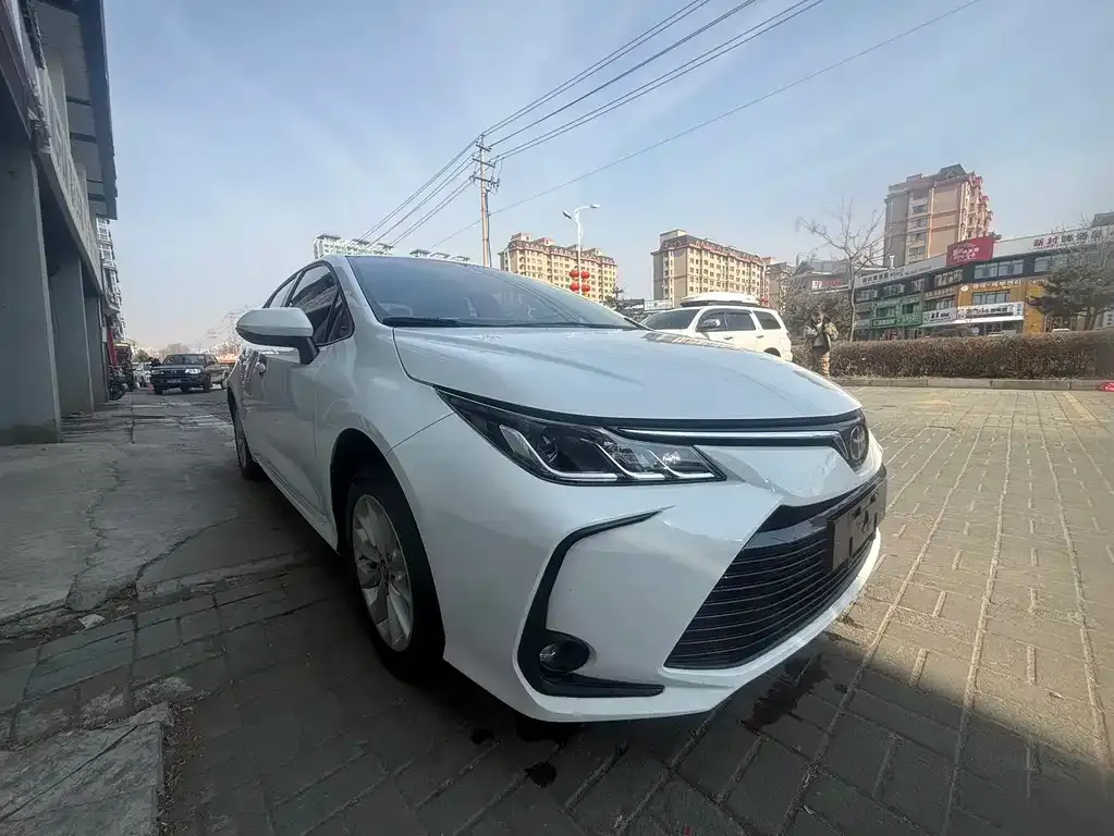 Toyota Corolla 2022 из CN, фото 4