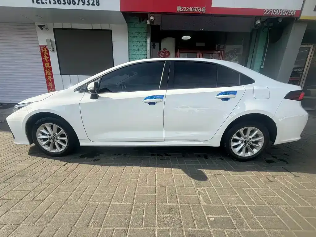 Toyota Corolla 2022 из CN, фото 10