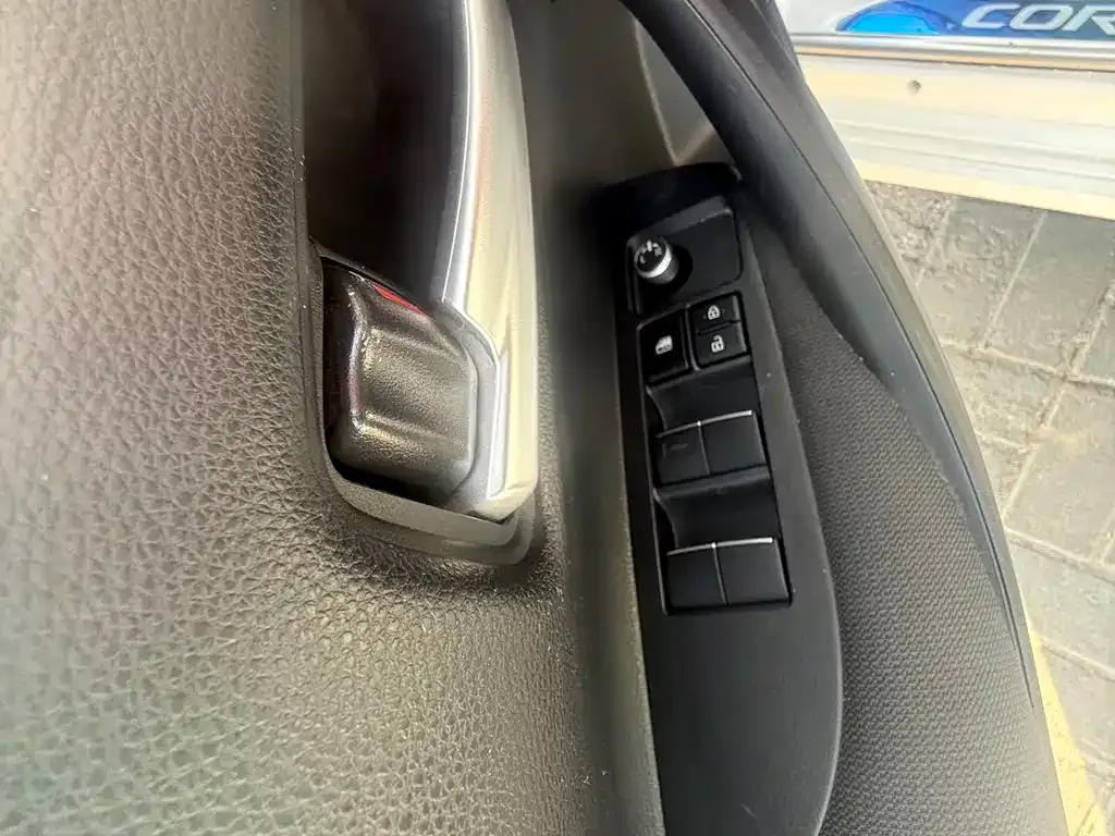 Toyota Corolla 2022 из CN, фото 9