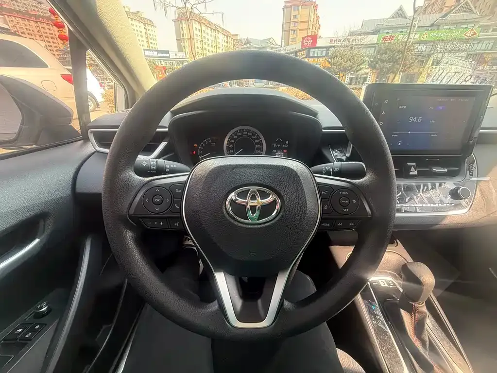 Toyota Corolla 2022 из CN, фото 2