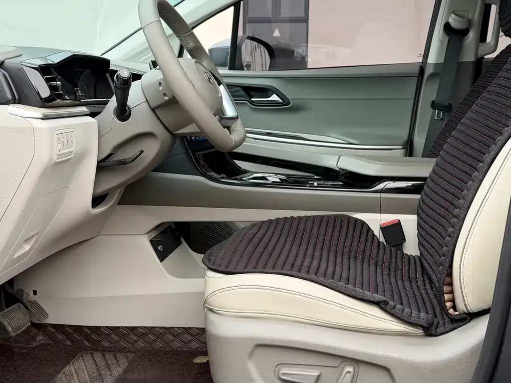 Hyundai Custo 2023 из CN, фото 7