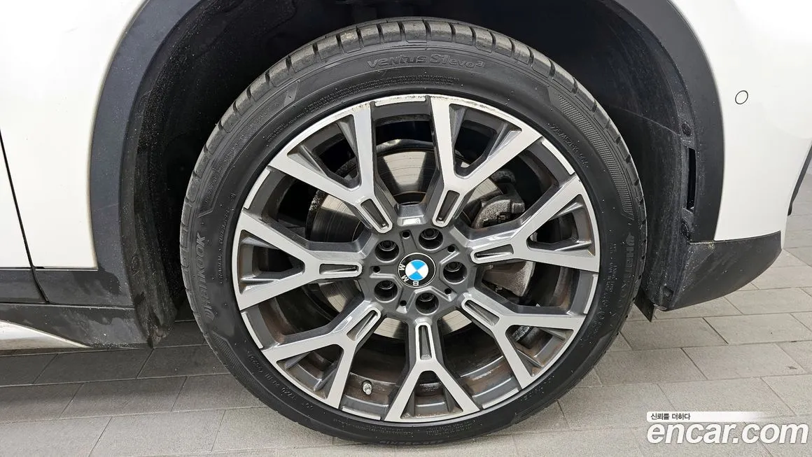 BMW X1 2022 из KR, фото 8