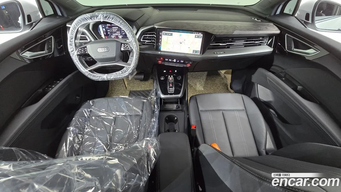 Audi Q4 e-tron 2025 из KR, фото 10