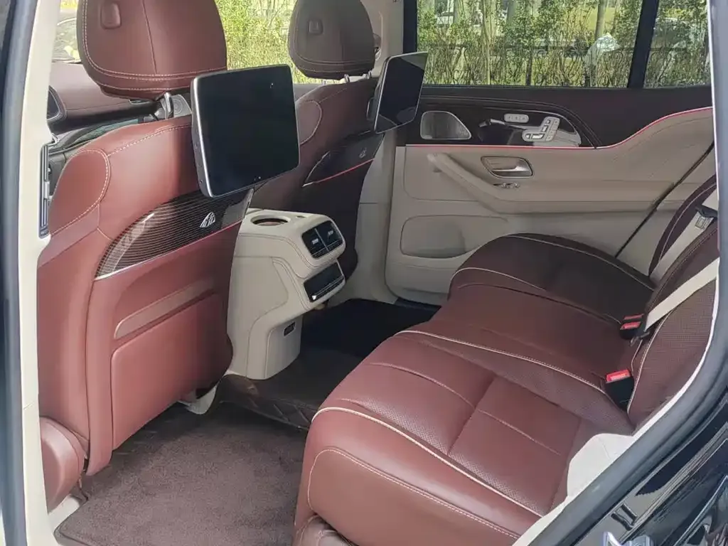 Mercedes-Benz GLS 2023 из CN, фото 5