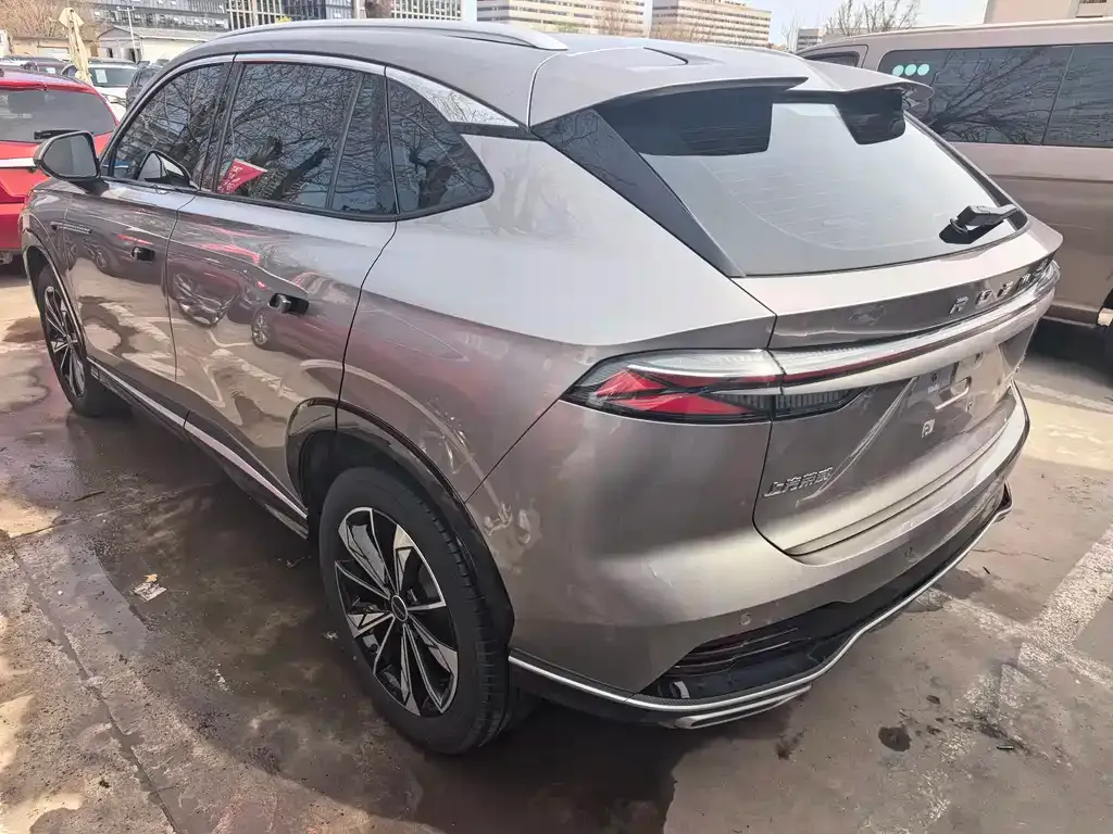 Roewe RX5 — фото 10