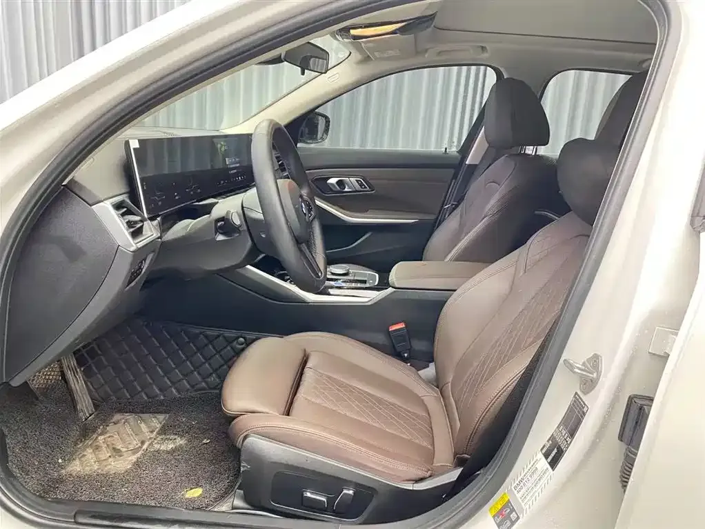 BMW i3 2024 из CN, фото 3