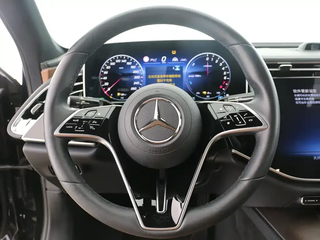 Mercedes-Benz E-Class New Energy — фото 9
