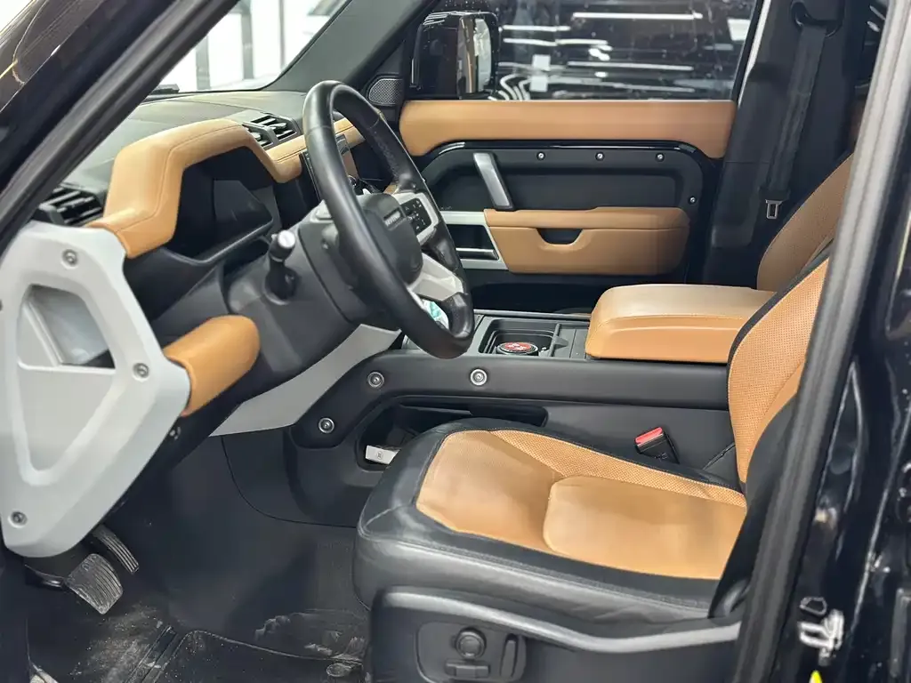 Land Rover Defender — фото 2