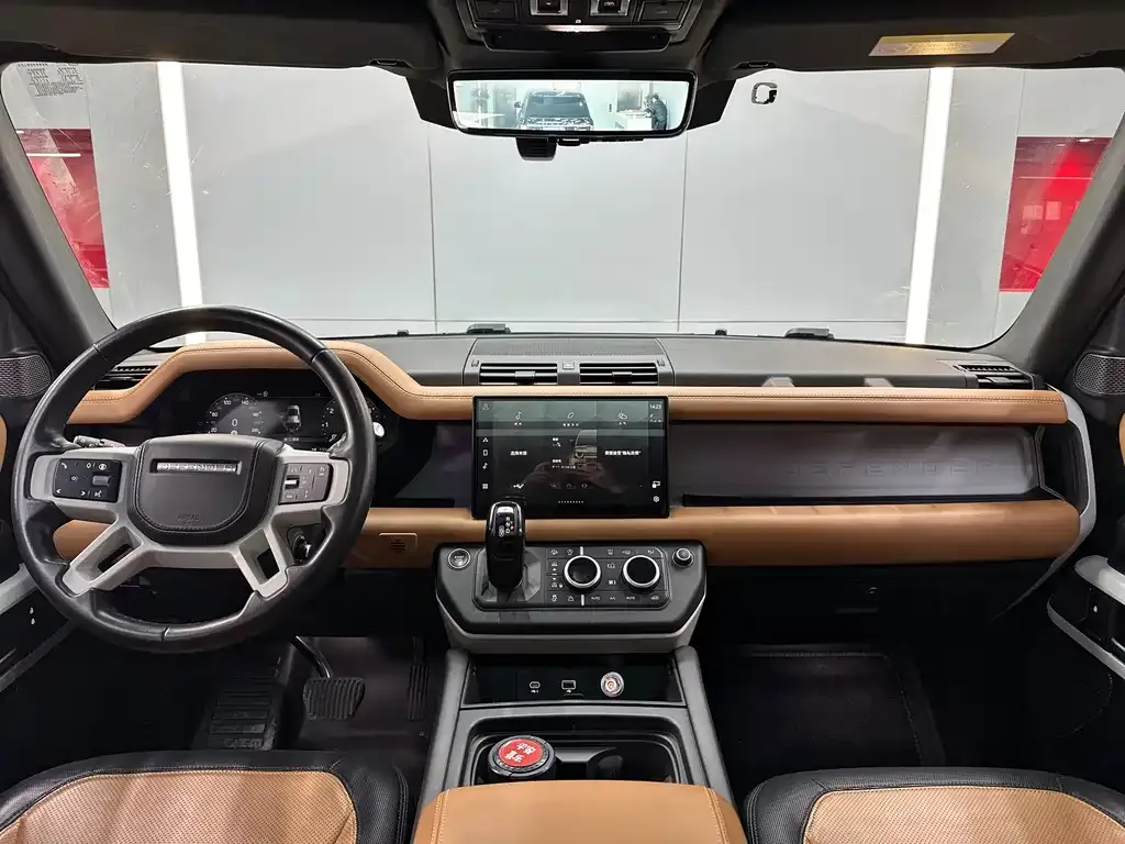 Land Rover Defender — фото 8