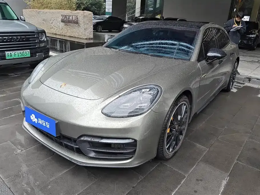 Porsche Panamera Hybrid — фото 1