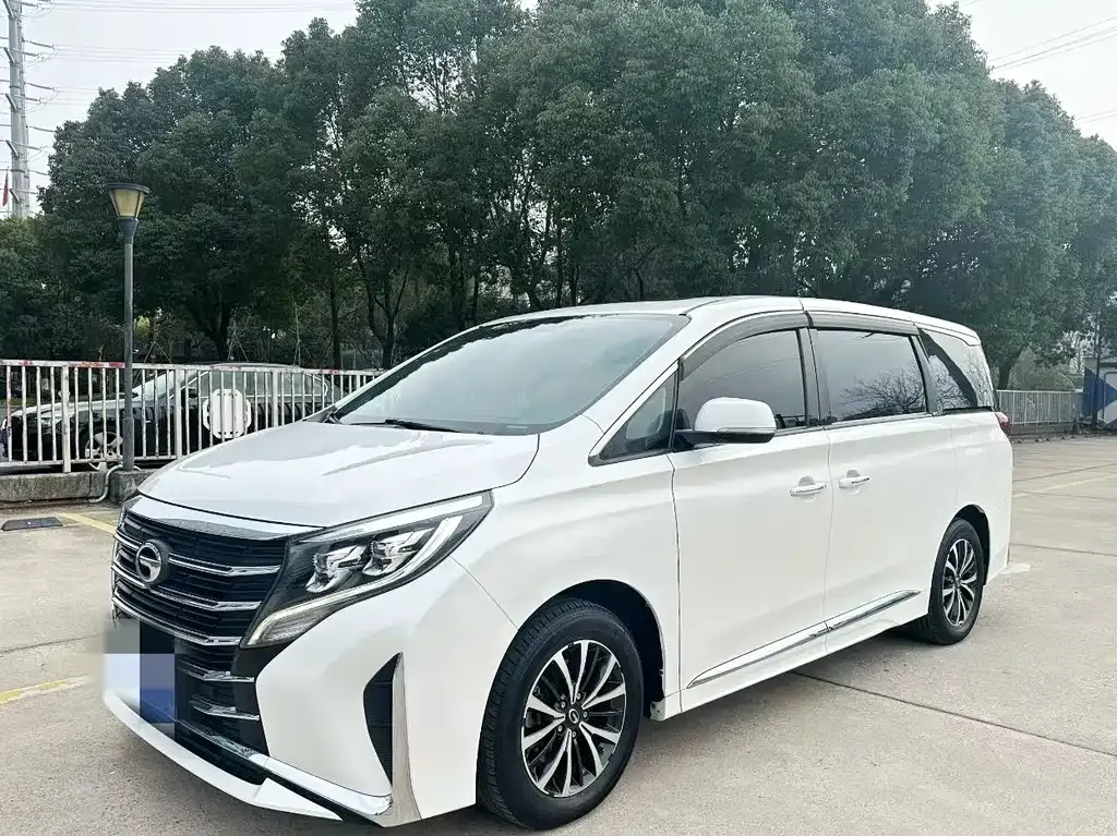 GAC Motor Trumpchi M8 — фото 1