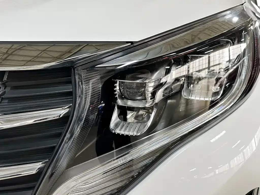 GAC Motor Trumpchi M8 — фото 4