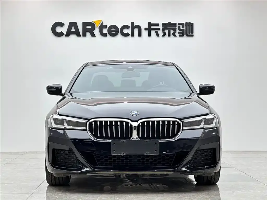 BMW 5 Series — фото 3