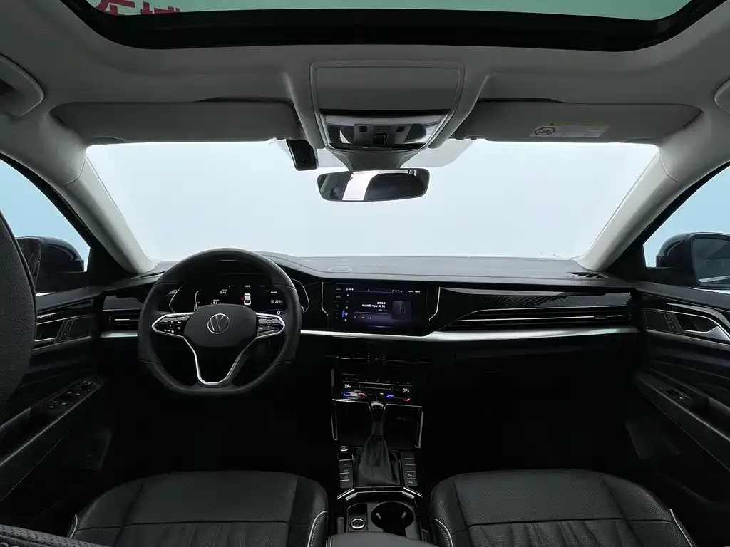 Volkswagen Passat — фото 10